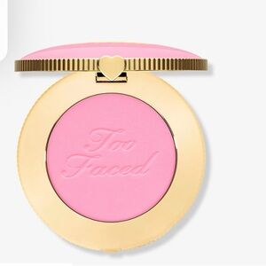 Too Faced Heart Compact in Soft Pink